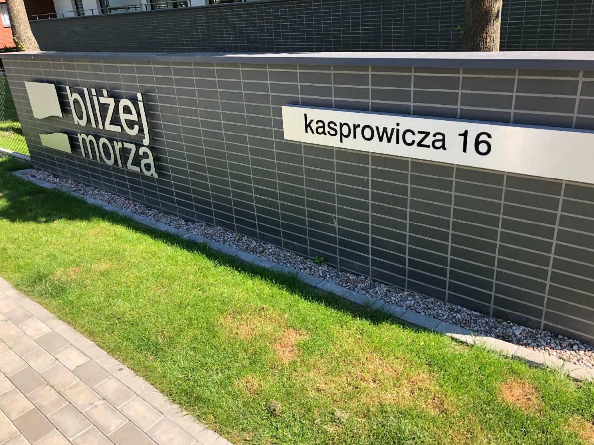 Blue Park Apartament Blizej Morza Kasprowicza Kolobrzeg Exterior photo